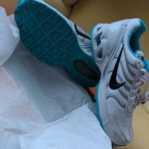 Women's Air Max Torch 4